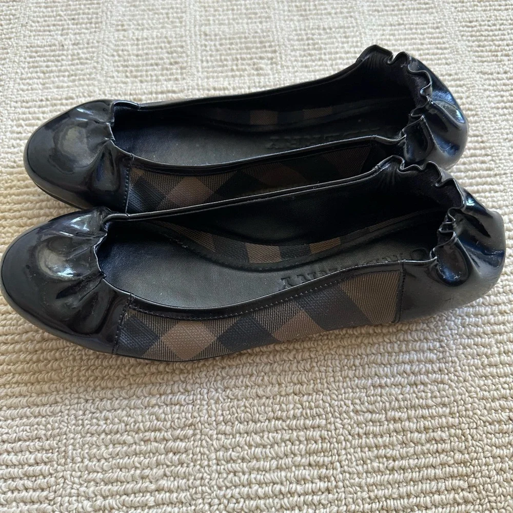 Burberry Ballet Flats - Picture 2 of 10